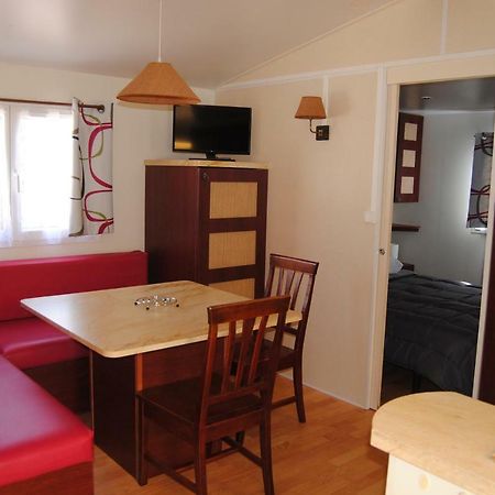 Mobilhome 3 Chambres Veyrignac Exterior photo