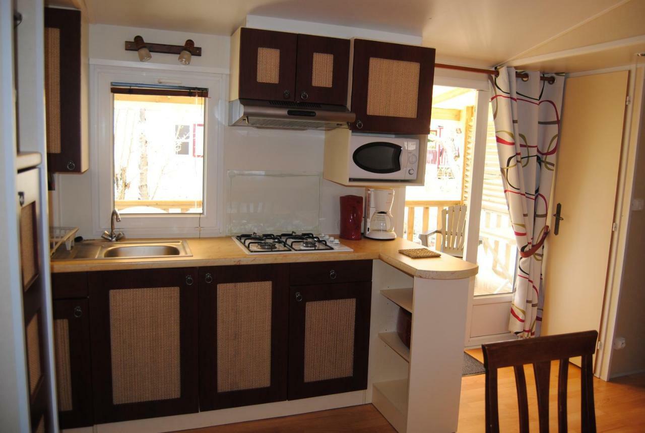 Mobilhome 3 Chambres Veyrignac Exterior photo